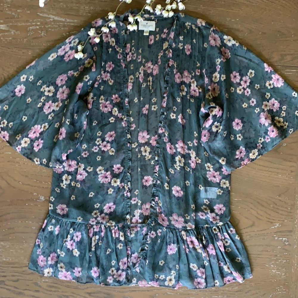 AMERICAN EAGLE OUTFITTERS Kimono Blouse